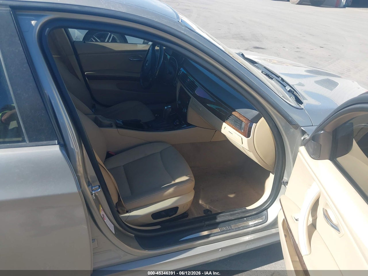 2009 BMW 328I XDRIVE thumbnail 6