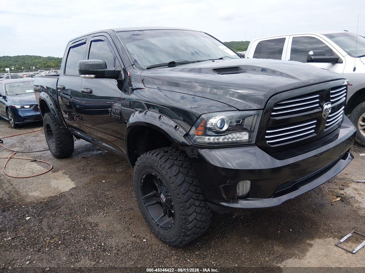 2015 RAM 1500 SPORT thumbnail 2