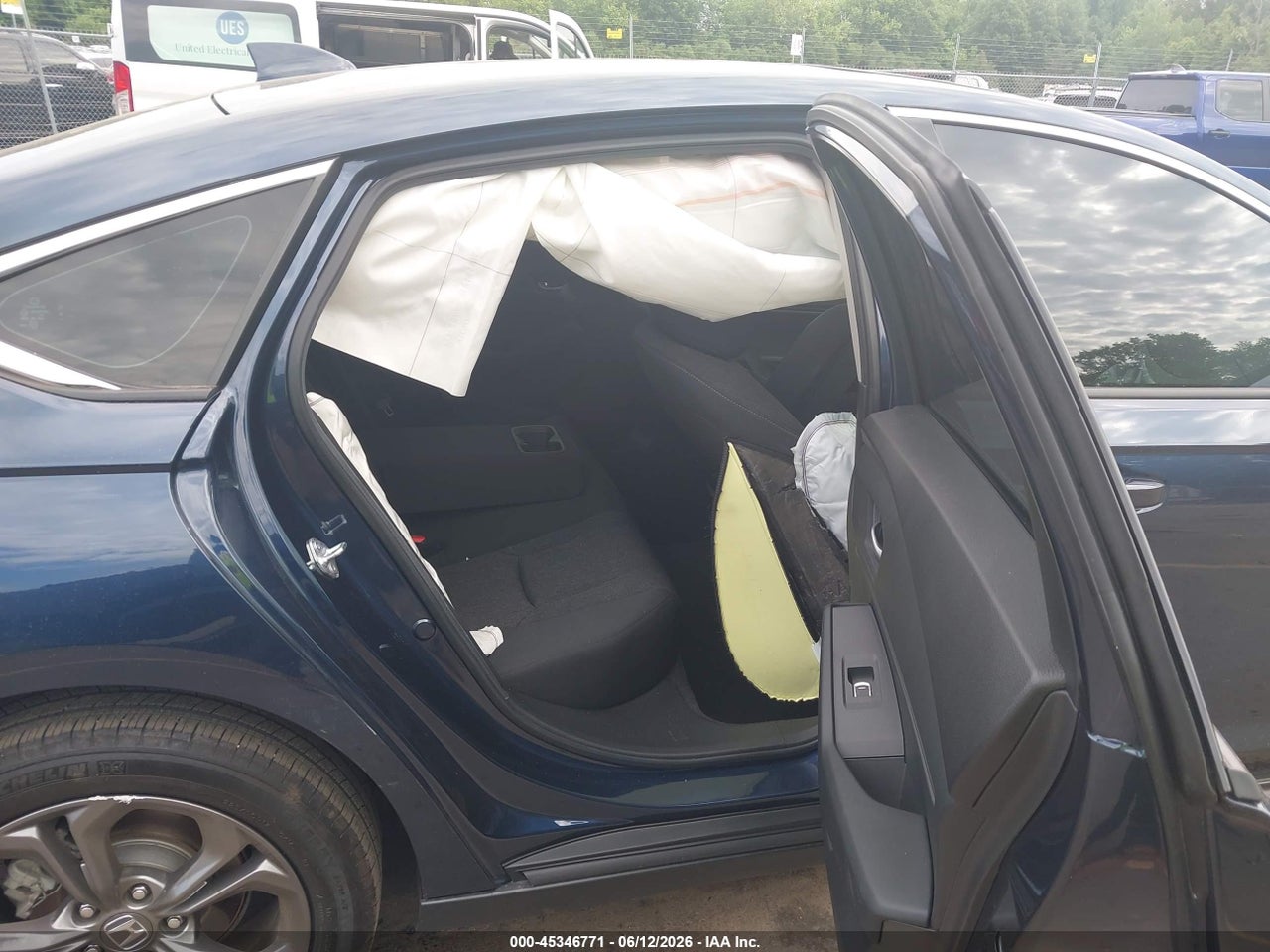 2024 HONDA ACCORD EX thumbnail 9