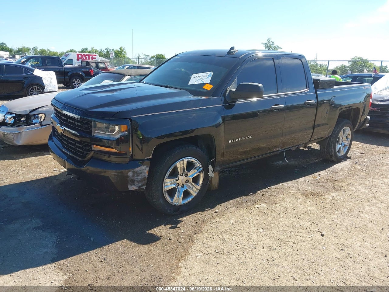 2016 CHEVROLET SILVERADO 1500 CUSTOM thumbnail 3