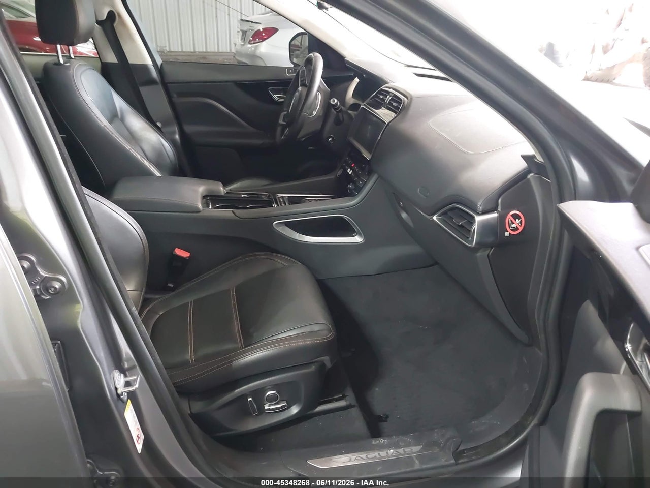 2019 JAGUAR F-PACE 25T PRESTIGE thumbnail 6
