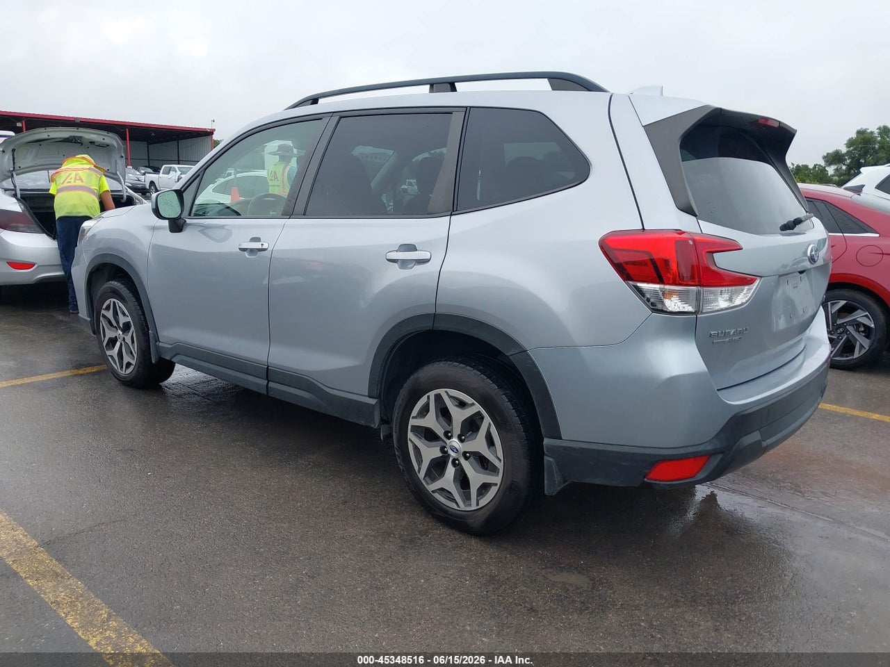 2021 SUBARU FORESTER PREMIUM thumbnail 4