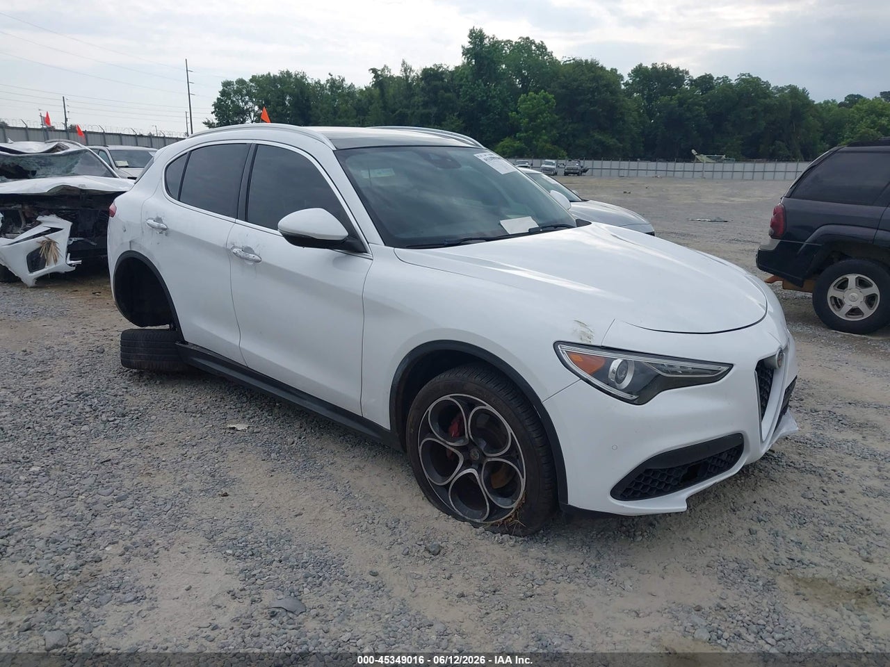 ZASPAKBN4K7****** · 2019 ALFA ROMEO STELVIO TI LUSSO AWD