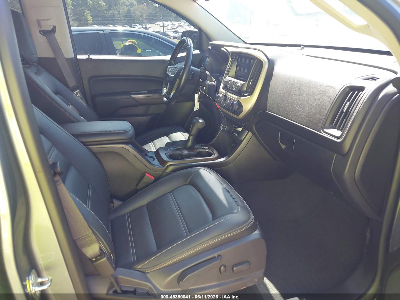 2019 GMC CANYON DENALI thumbnail 6