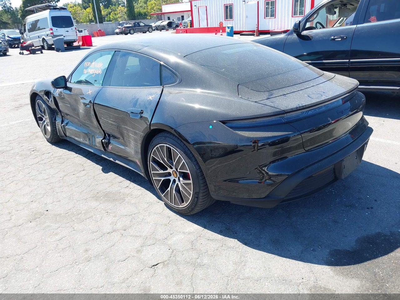2021 PORSCHE TAYCAN 4S thumbnail 4