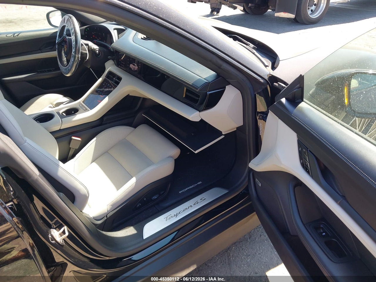 2021 PORSCHE TAYCAN 4S thumbnail 6