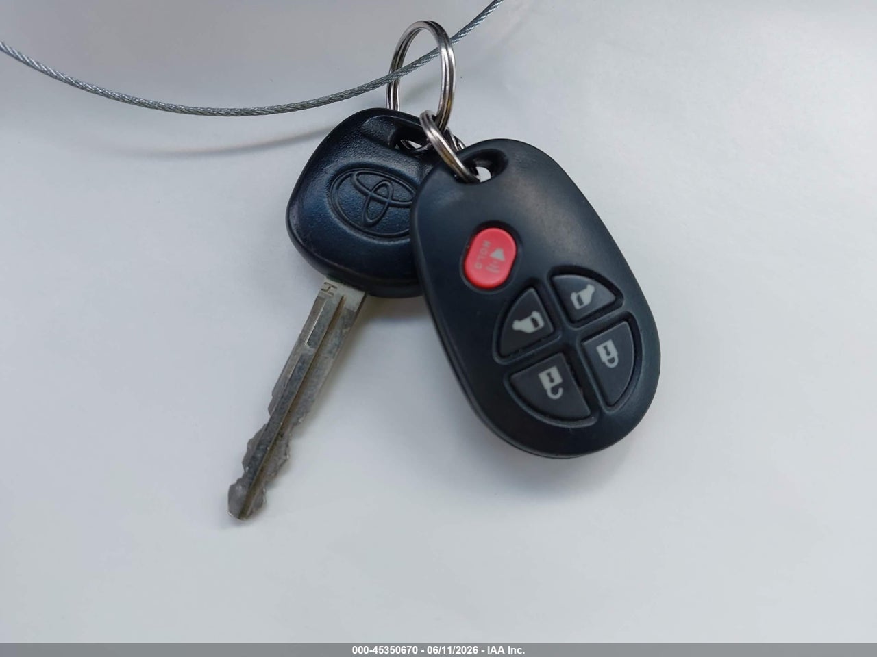 2017 TOYOTA SIENNA LE 8 PASSENGER thumbnail 12