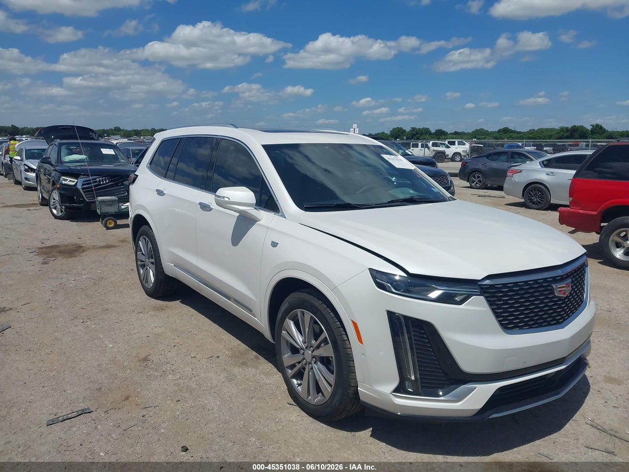2025 Cadillac XT6