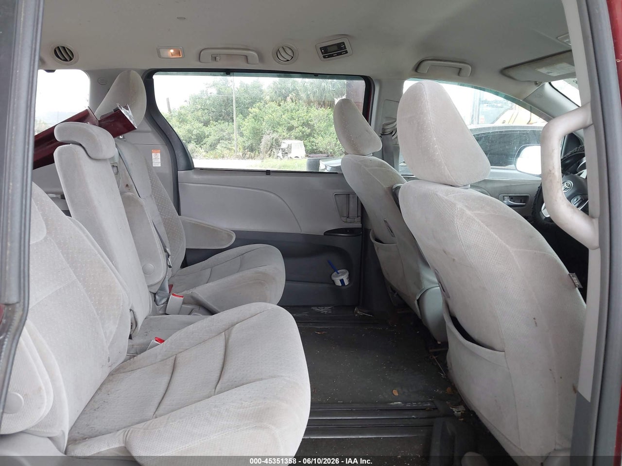 2018 TOYOTA SIENNA LE 8 PASSENGER thumbnail 9