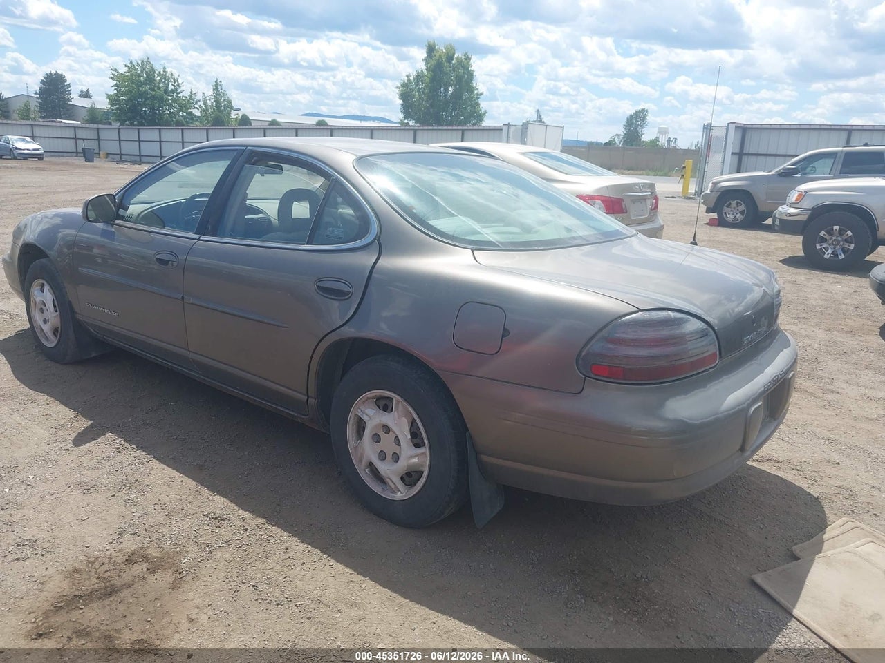 2000 PONTIAC GRAND PRIX SE · 3/12