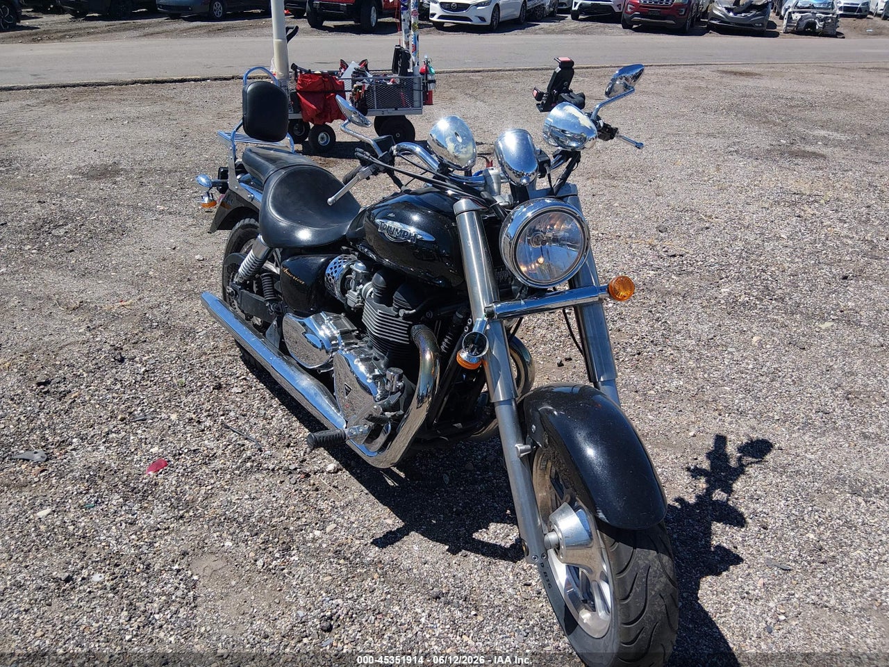 2013 TRIUMPH MOTORCYCLE AMERICA   thumbnail 2