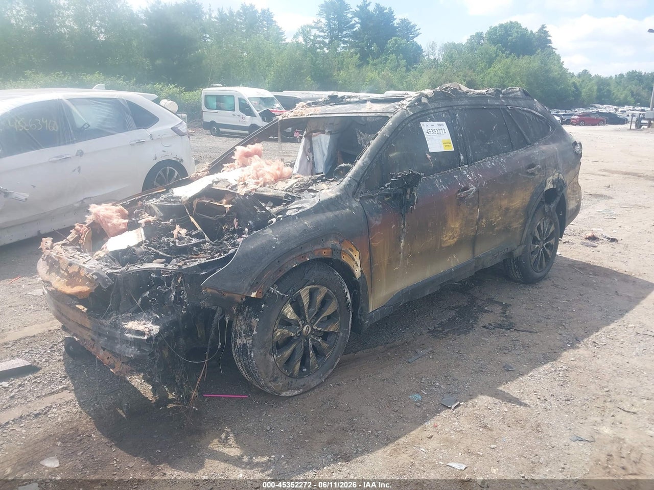 2024 SUBARU OUTBACK TOURING thumbnail 3
