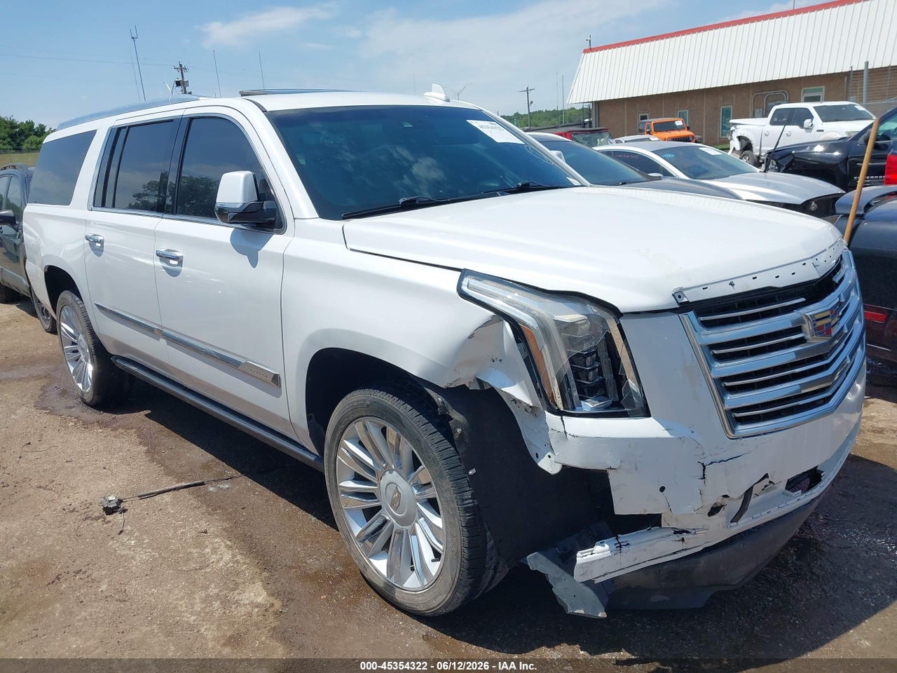 2017 CADILLAC ESCALADE ESV PLATINUM thumbnail 2