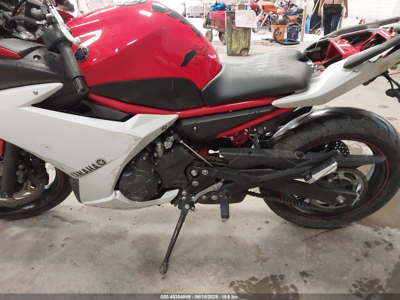 2014 YAMAHA FZ6 R thumbnail 10