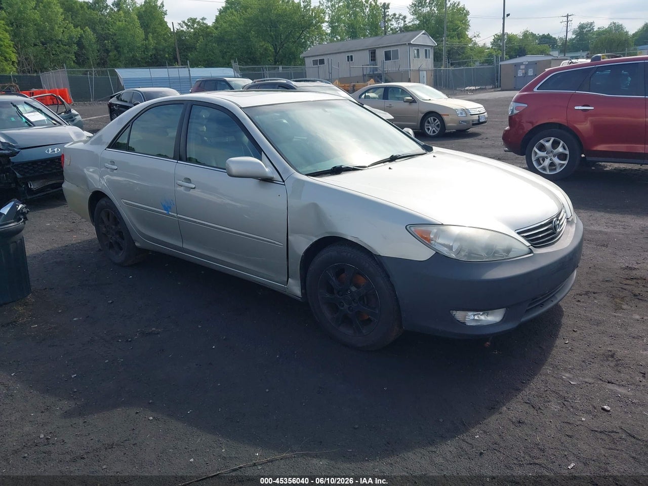 2005 TOYOTA CAMRY XLE V6 thumbnail 2