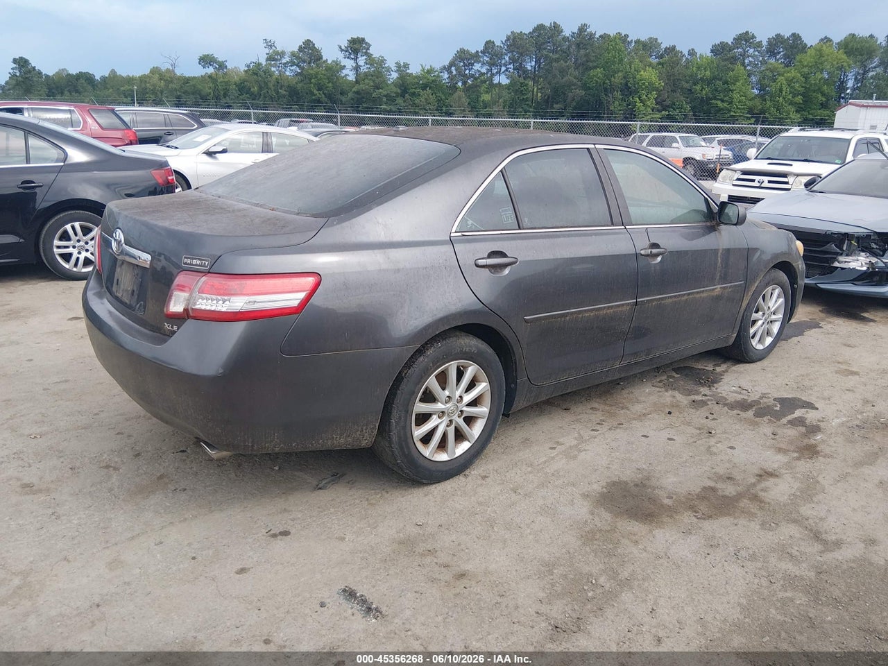 2010 TOYOTA CAMRY XLE V6 thumbnail 5