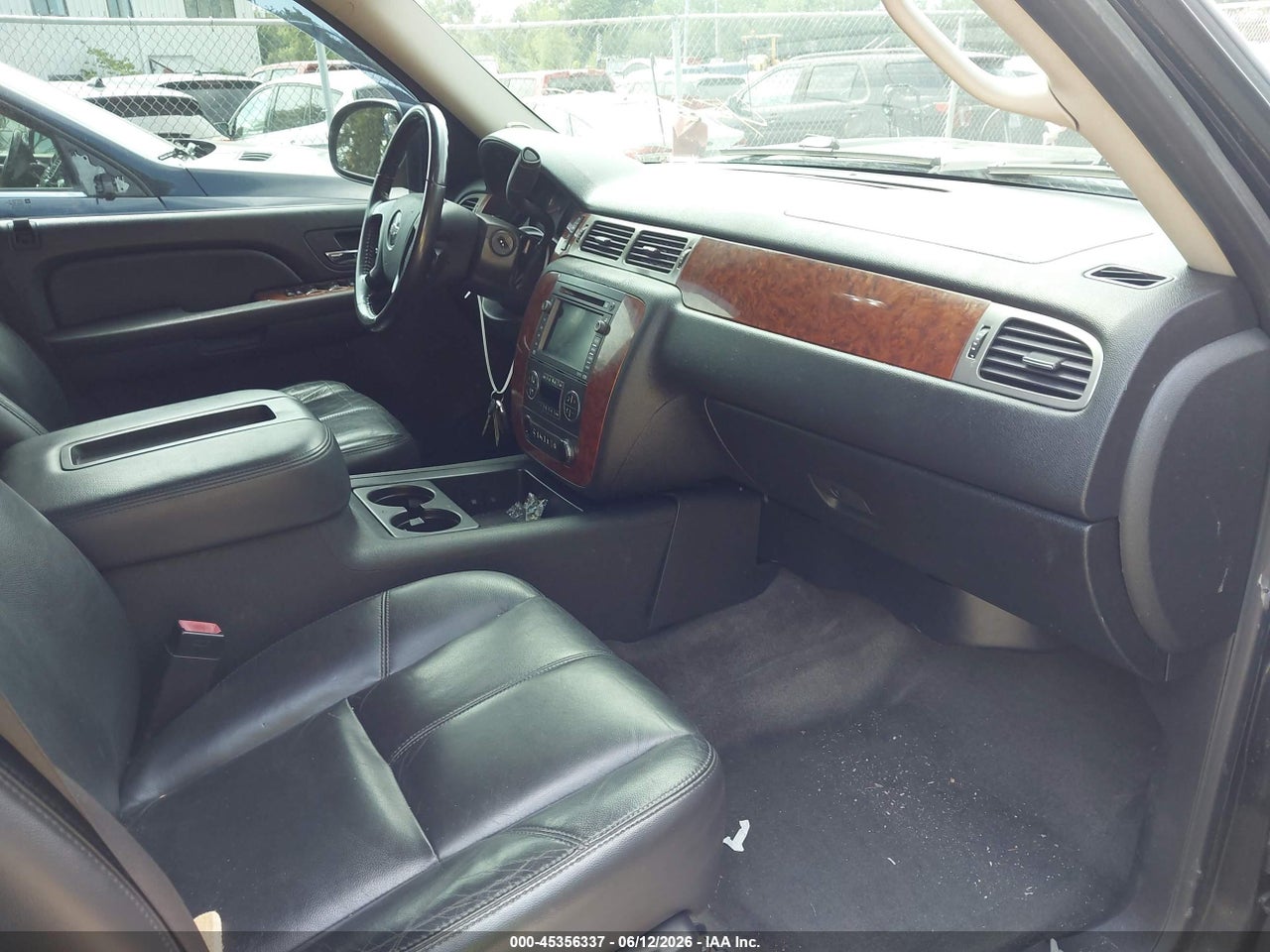 2008 CHEVROLET TAHOE LT thumbnail 6