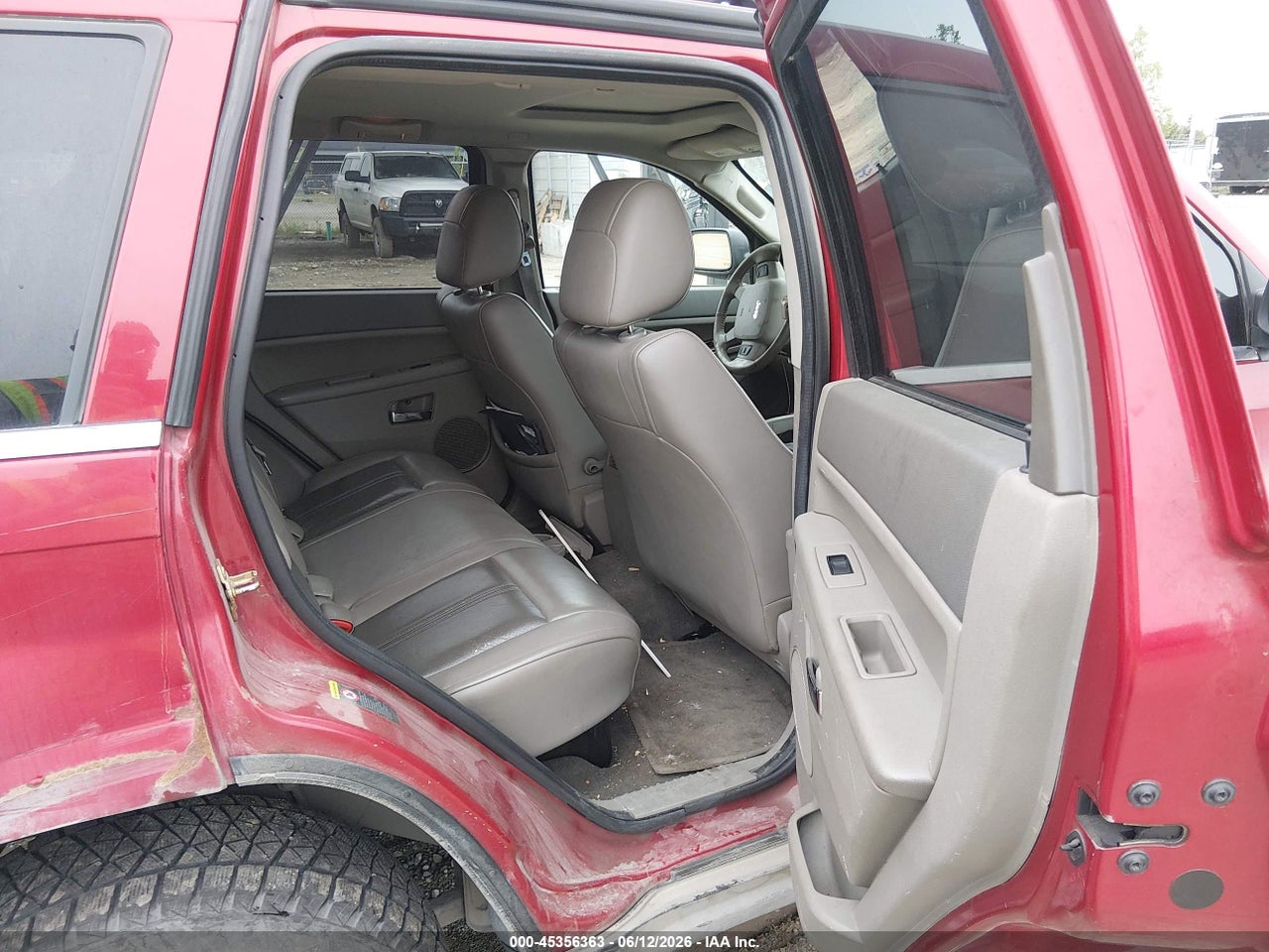 2005 JEEP GRAND CHEROKEE LIMITED thumbnail 9