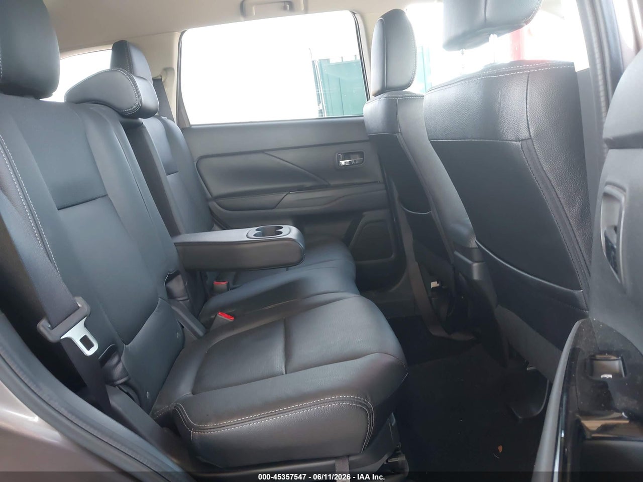 2017 MITSUBISHI OUTLANDER SEL thumbnail 9