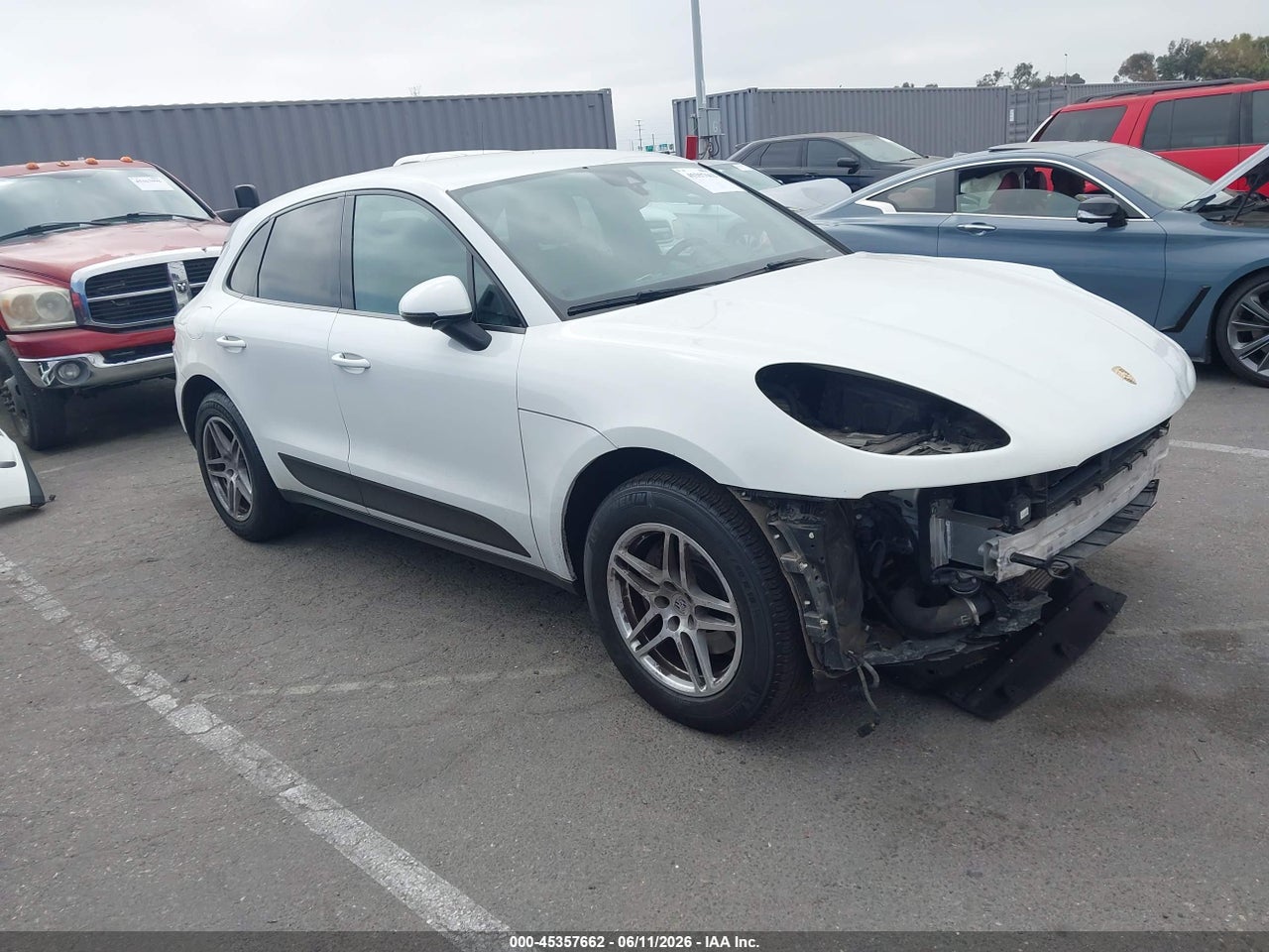2018 PORSCHE MACAN SPORT EDITION thumbnail 2