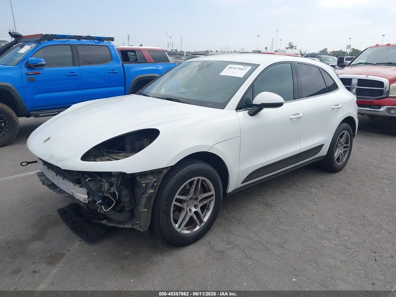2018 PORSCHE MACAN SPORT EDITION thumbnail 3