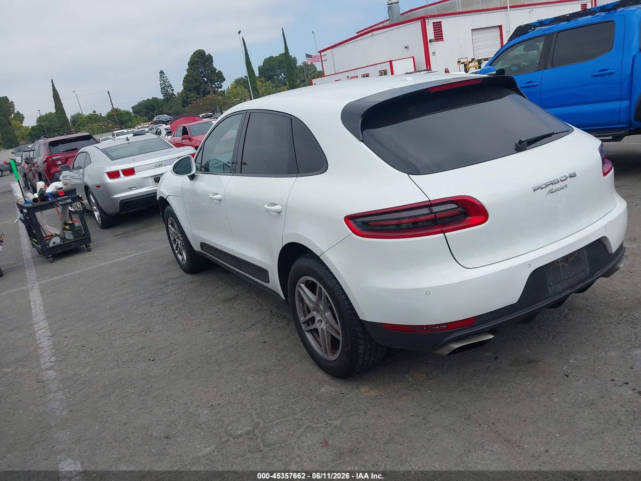 2018 PORSCHE MACAN SPORT EDITION thumbnail 4