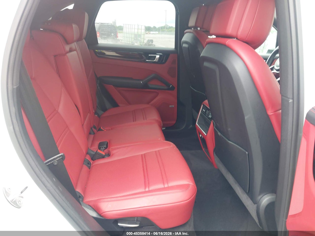 2020 PORSCHE CAYENNE S thumbnail 9