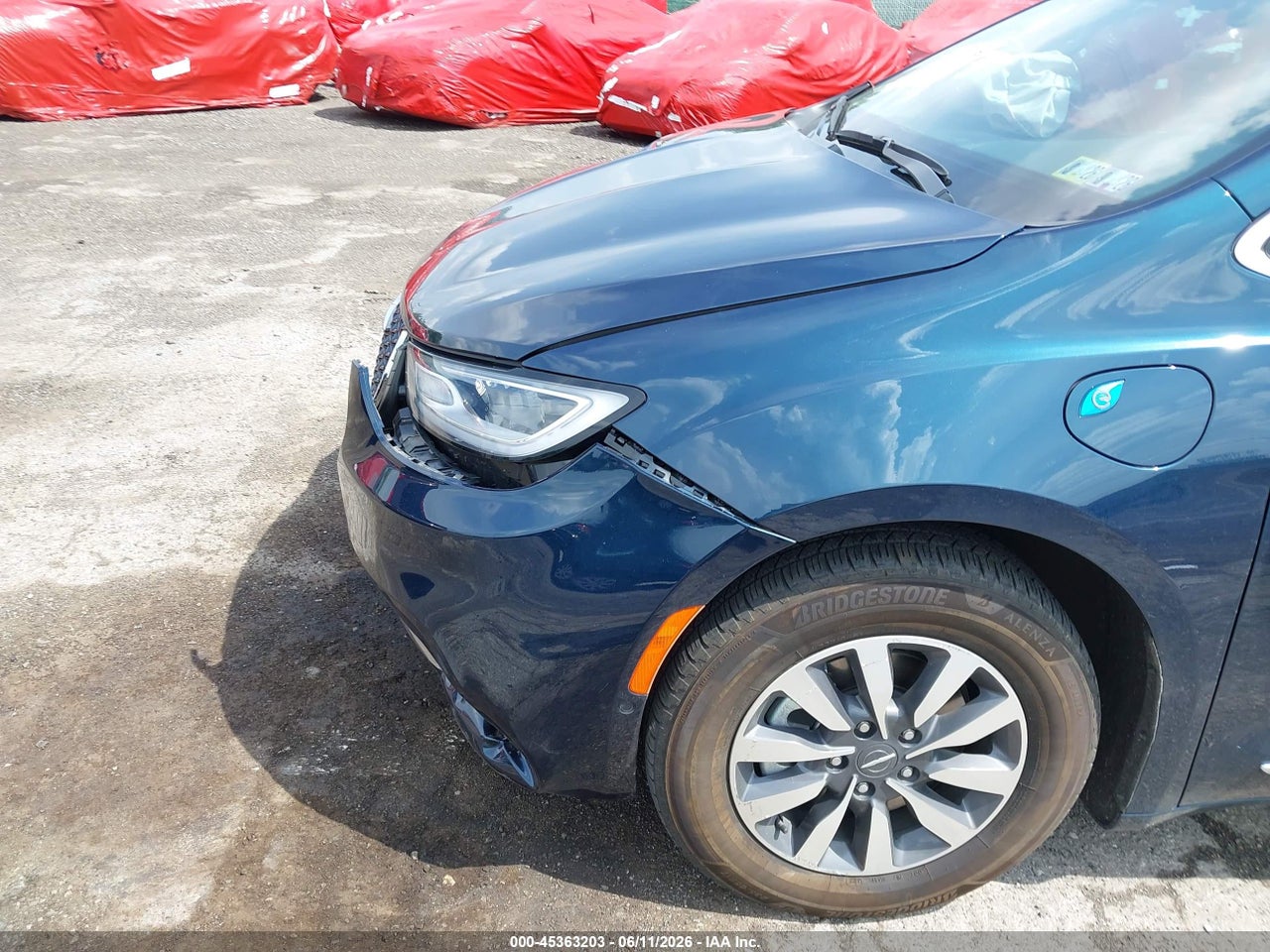 2023 CHRYSLER PACIFICA HYBRID LIMITED thumbnail 7