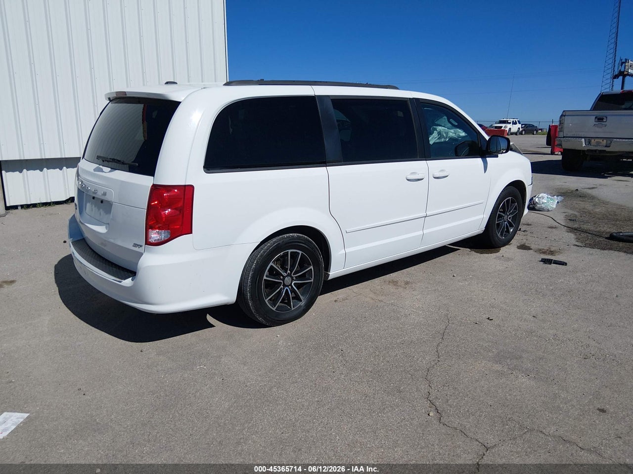 2017 DODGE GRAND CARAVAN GT thumbnail 5
