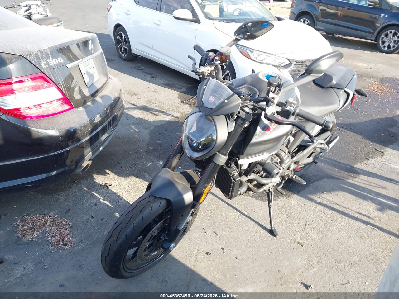 2022 DUCATI MONSTER   thumbnail 3