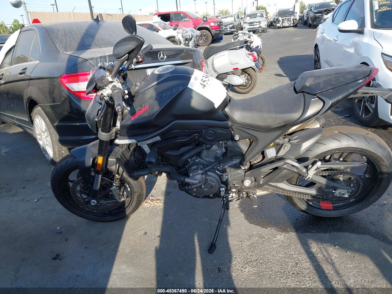 2022 DUCATI MONSTER   thumbnail 10