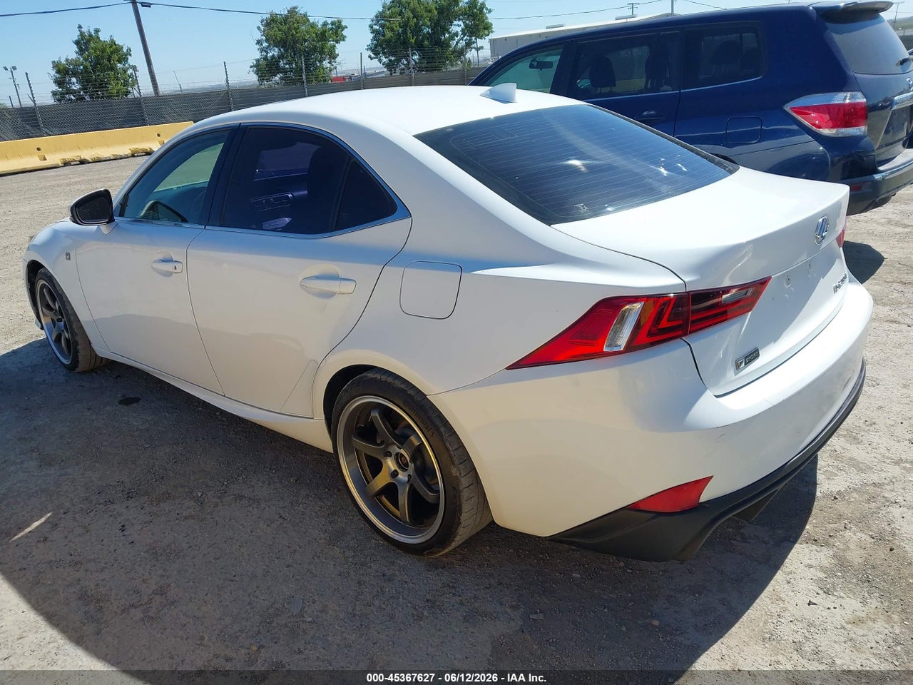 2016 LEXUS IS 200T   · 3/12