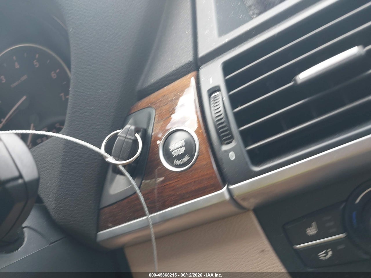2010 BMW X5 XDRIVE30I thumbnail 12