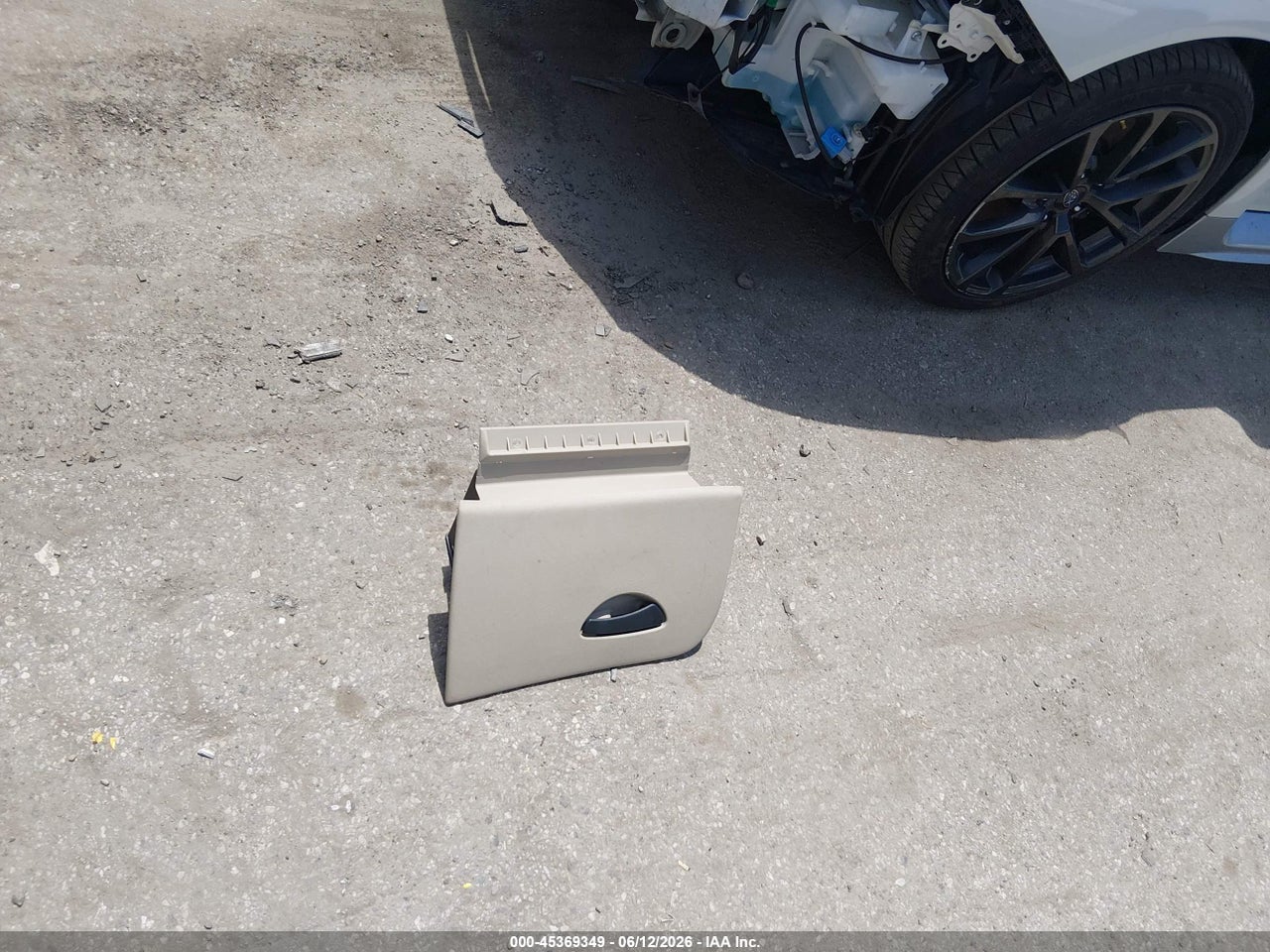 Image 12