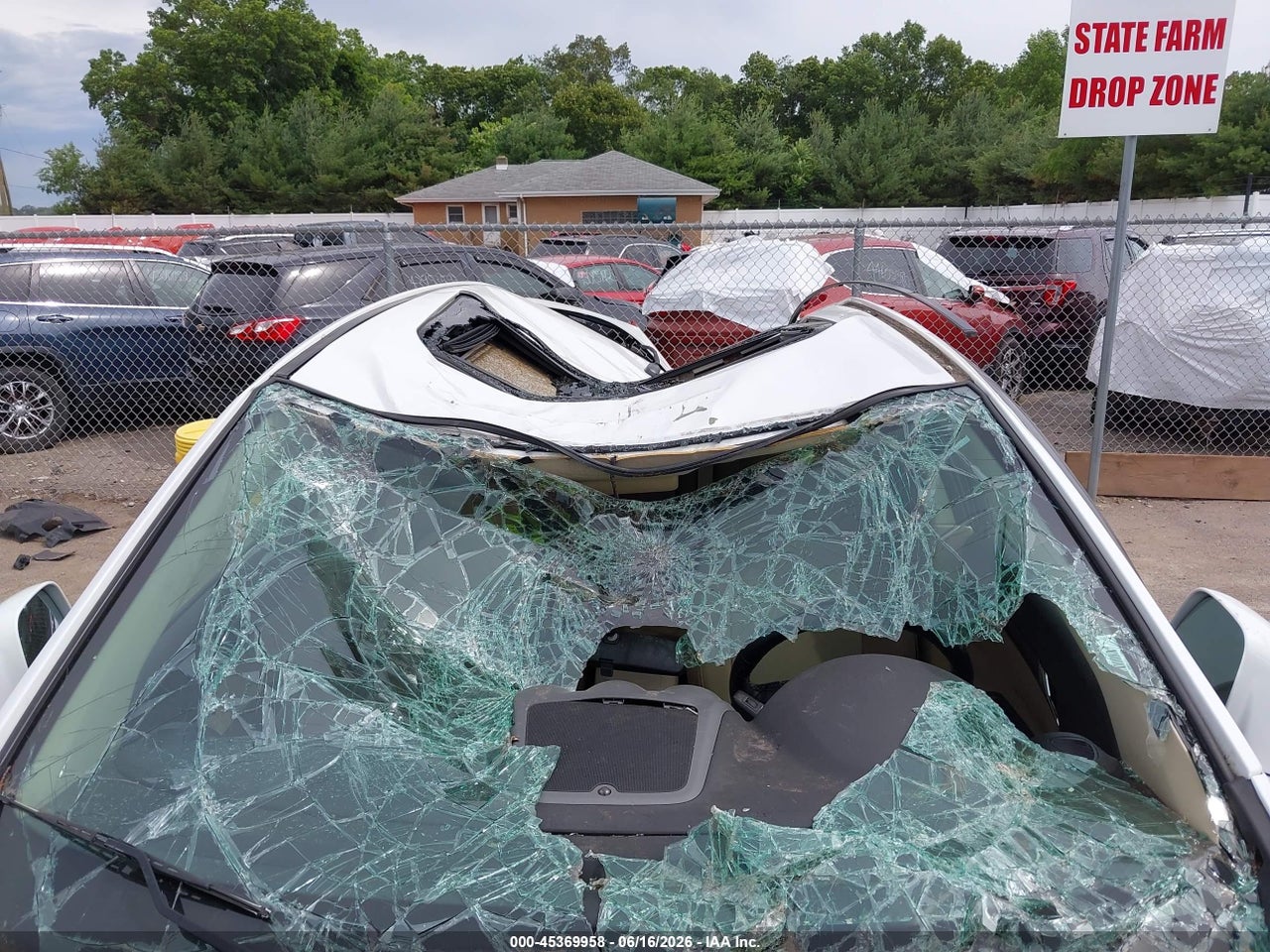 2009 SATURN VUE XE · 6/12