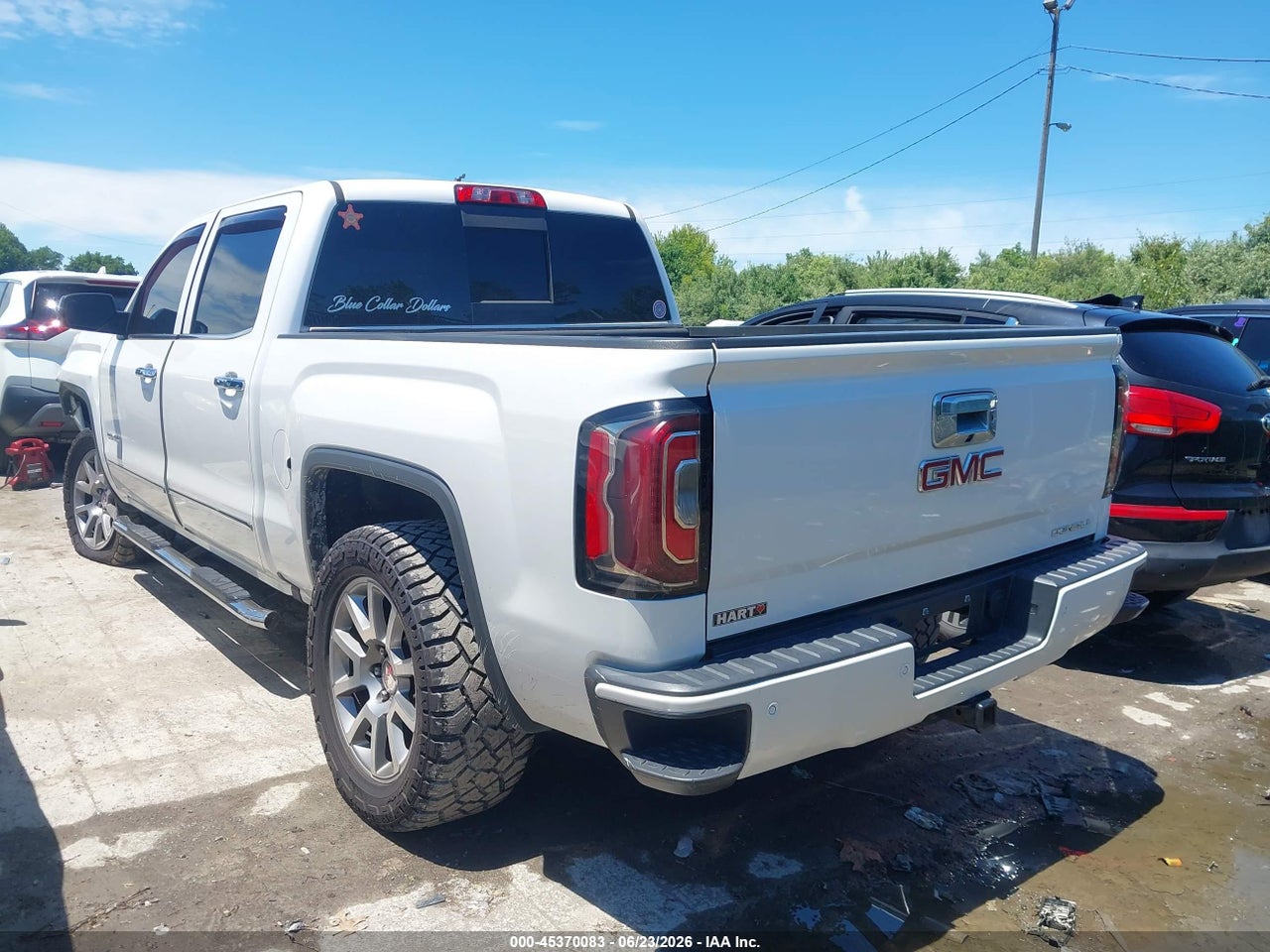 2017 GMC SIERRA 1500 DENALI thumbnail 4