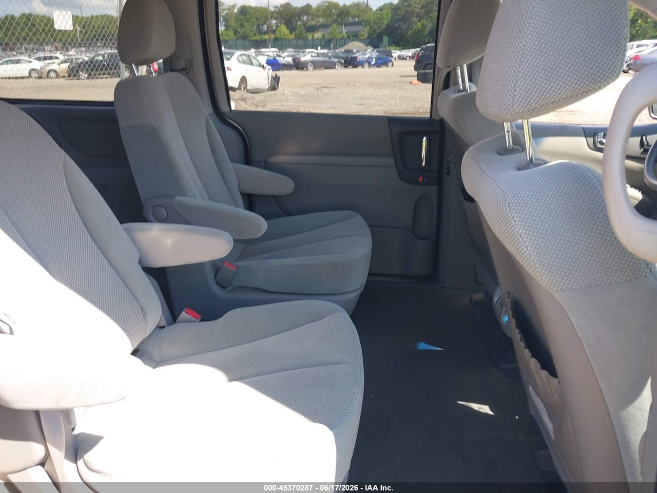 2012 KIA SEDONA EX thumbnail 9