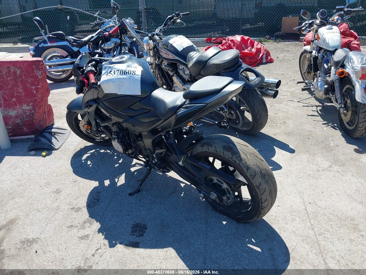 2022 SUZUKI GSX-S750 M/Z thumbnail 4