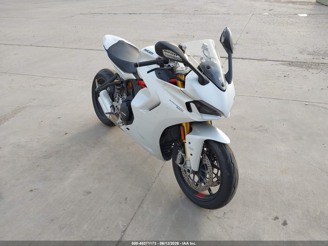 2021 DUCATI SUPERSPORT   thumbnail 2