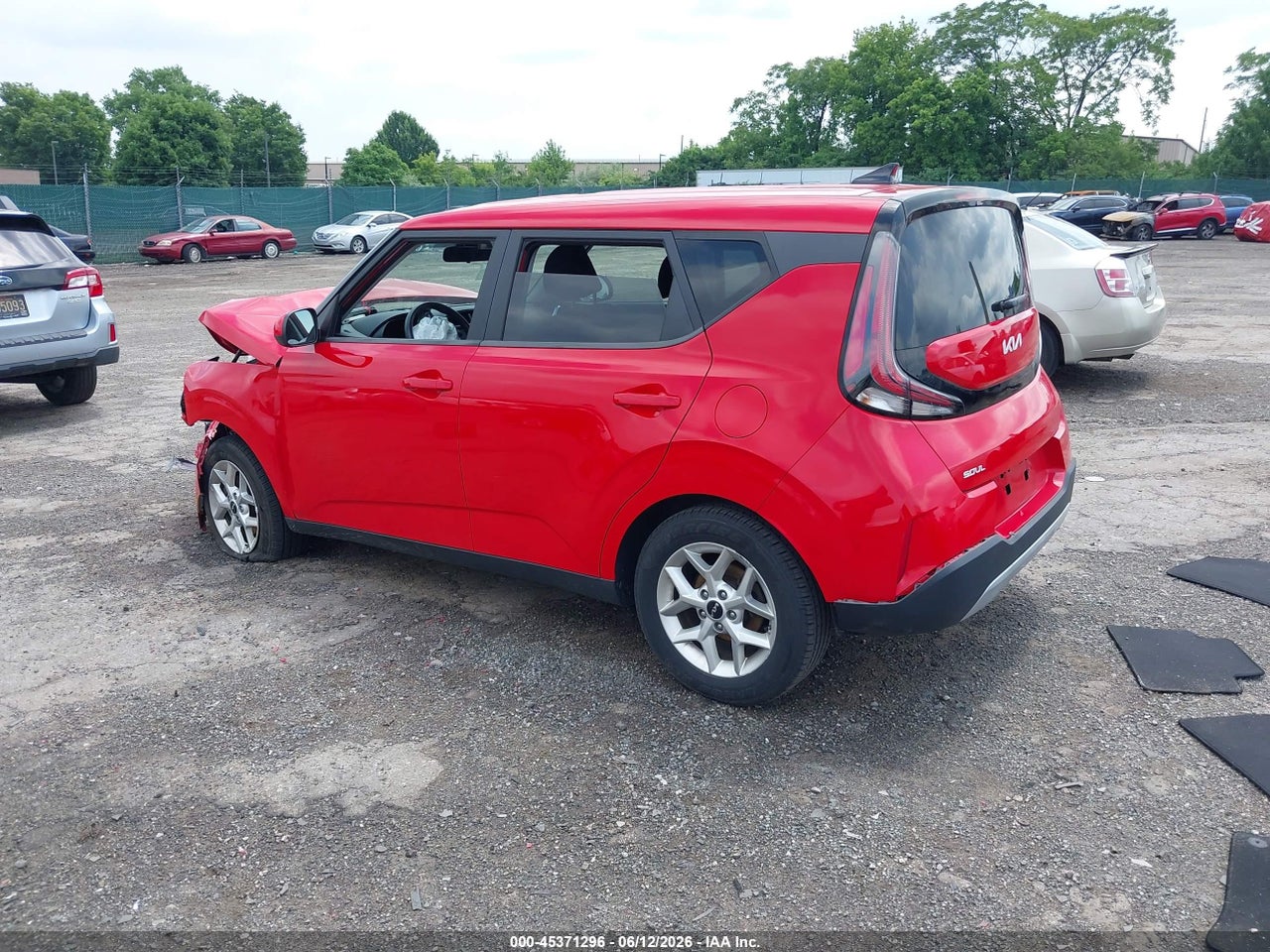 2023 KIA SOUL LX thumbnail 4
