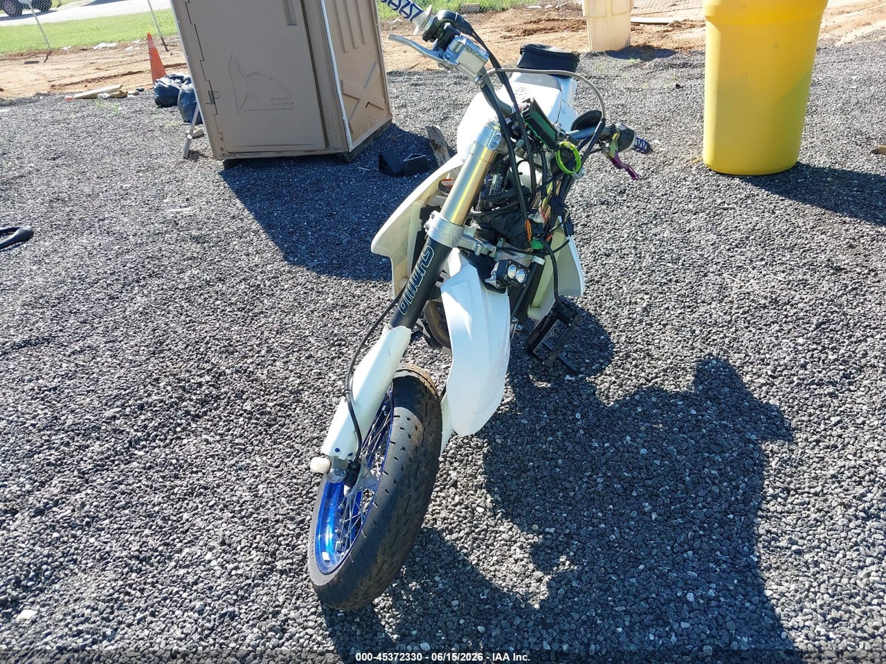 2017 SUZUKI DR-Z400 SM thumbnail 6