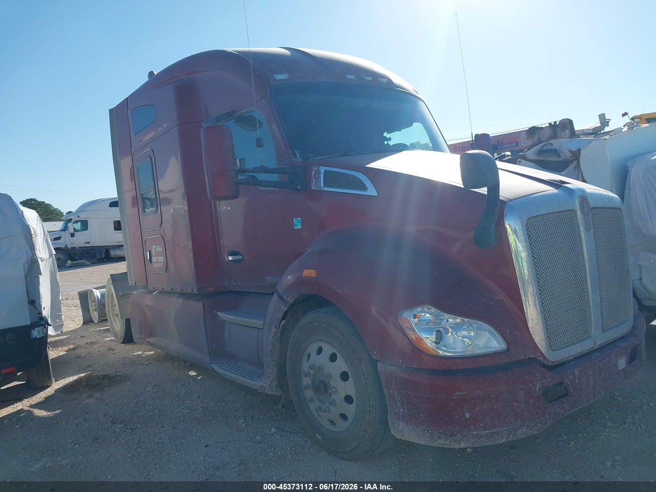 1XKYDP9X6HJ****** · 2017 KENWORTH T680