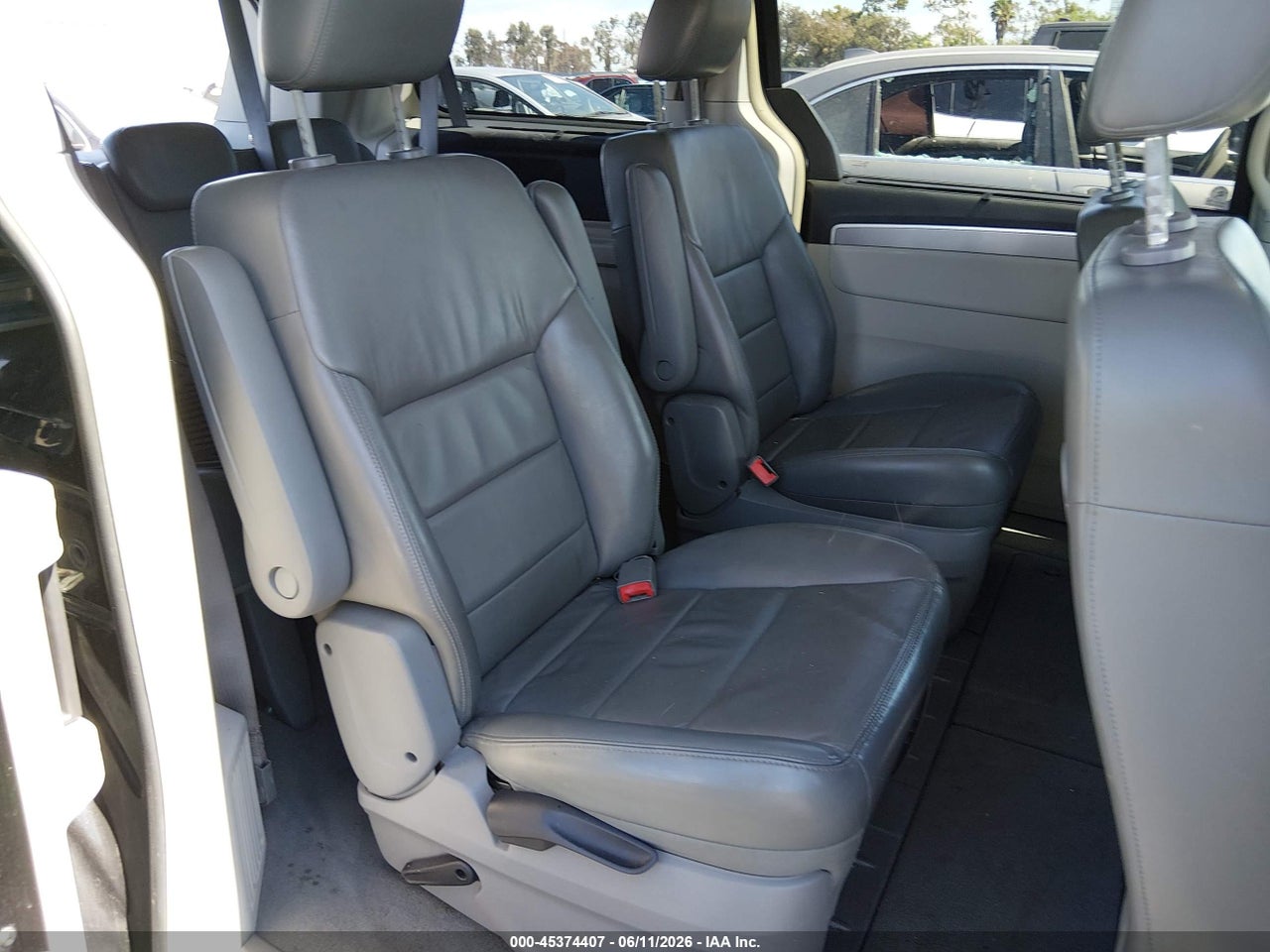 2009 VOLKSWAGEN ROUTAN SEL thumbnail 9