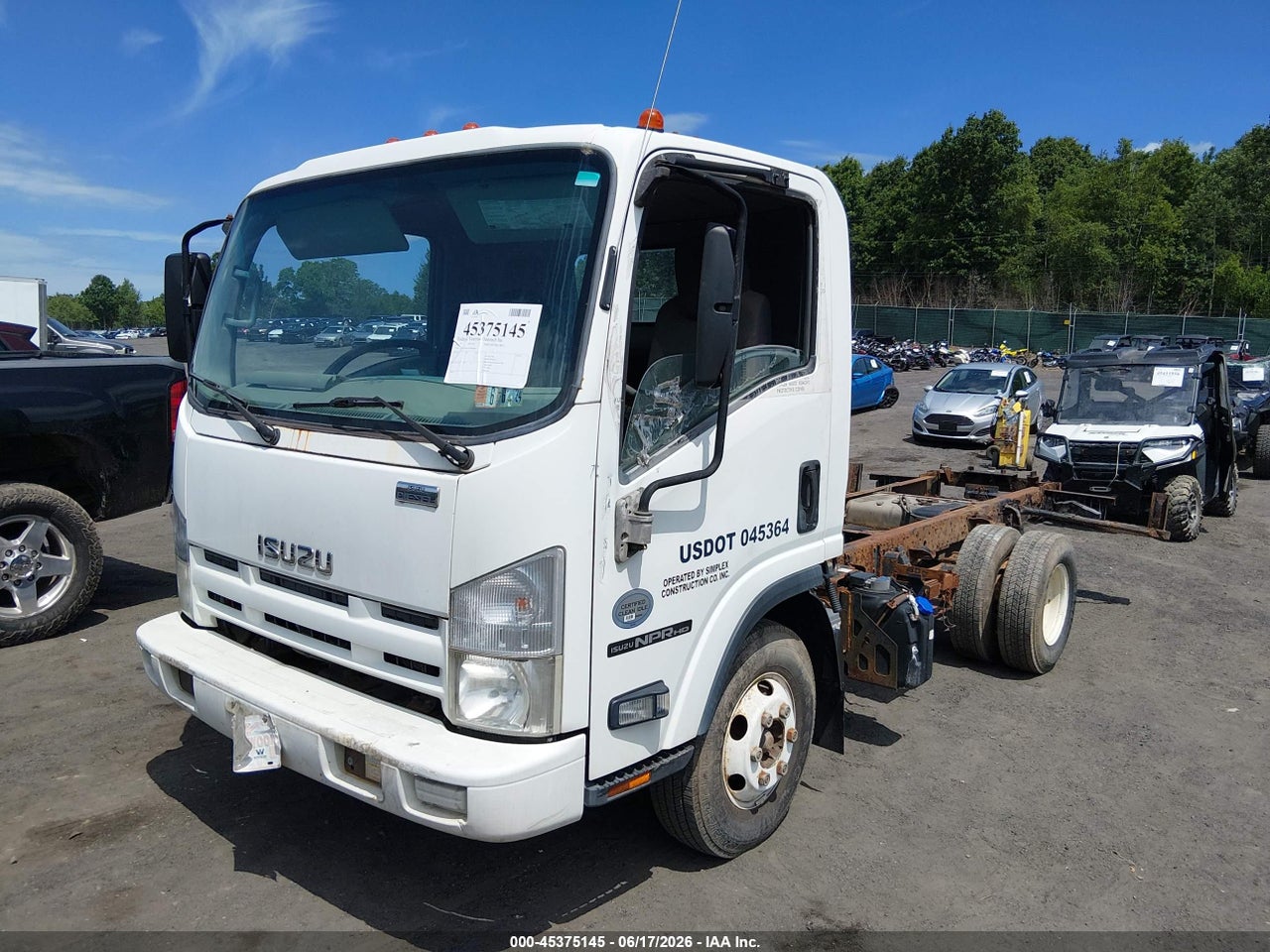 2014 ISUZU NPR HD DSL REG AT   thumbnail 3