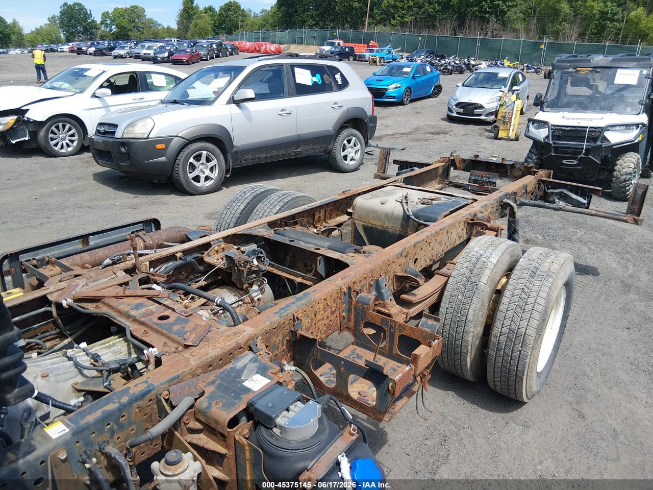 2014 ISUZU NPR HD DSL REG AT   thumbnail 9