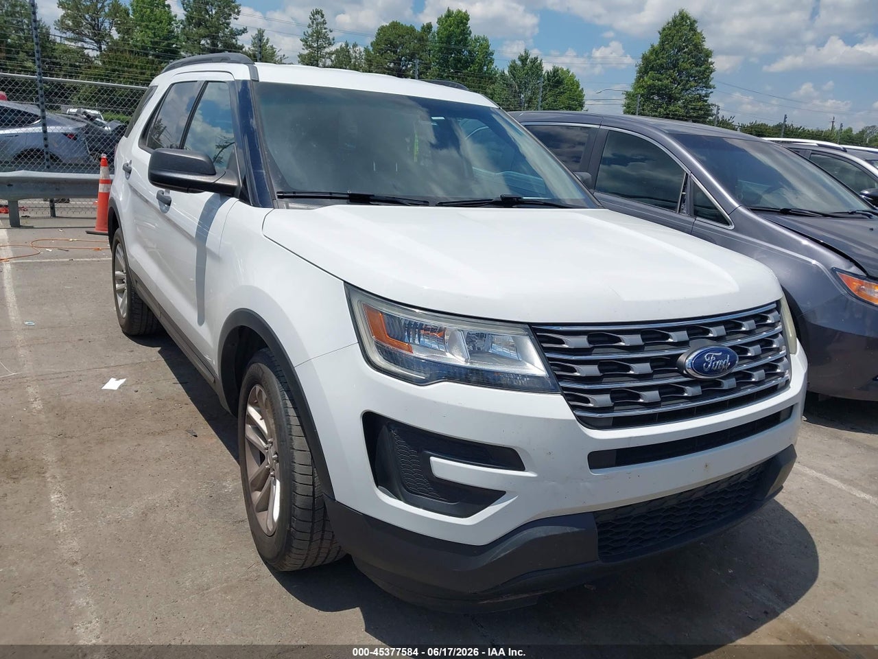 2016 Ford Explorer