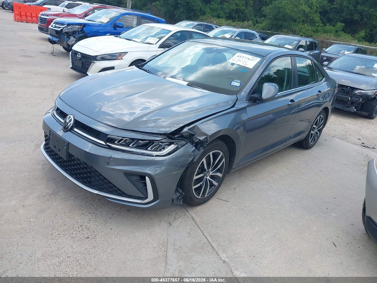 2026 VOLKSWAGEN JETTA SE thumbnail 3