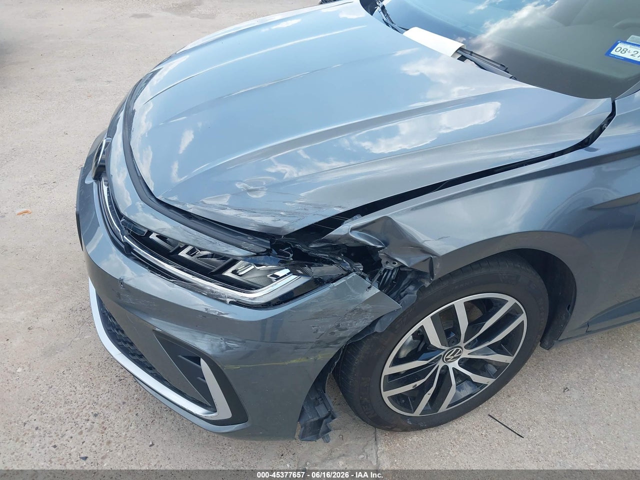 2026 VOLKSWAGEN JETTA SE thumbnail 7