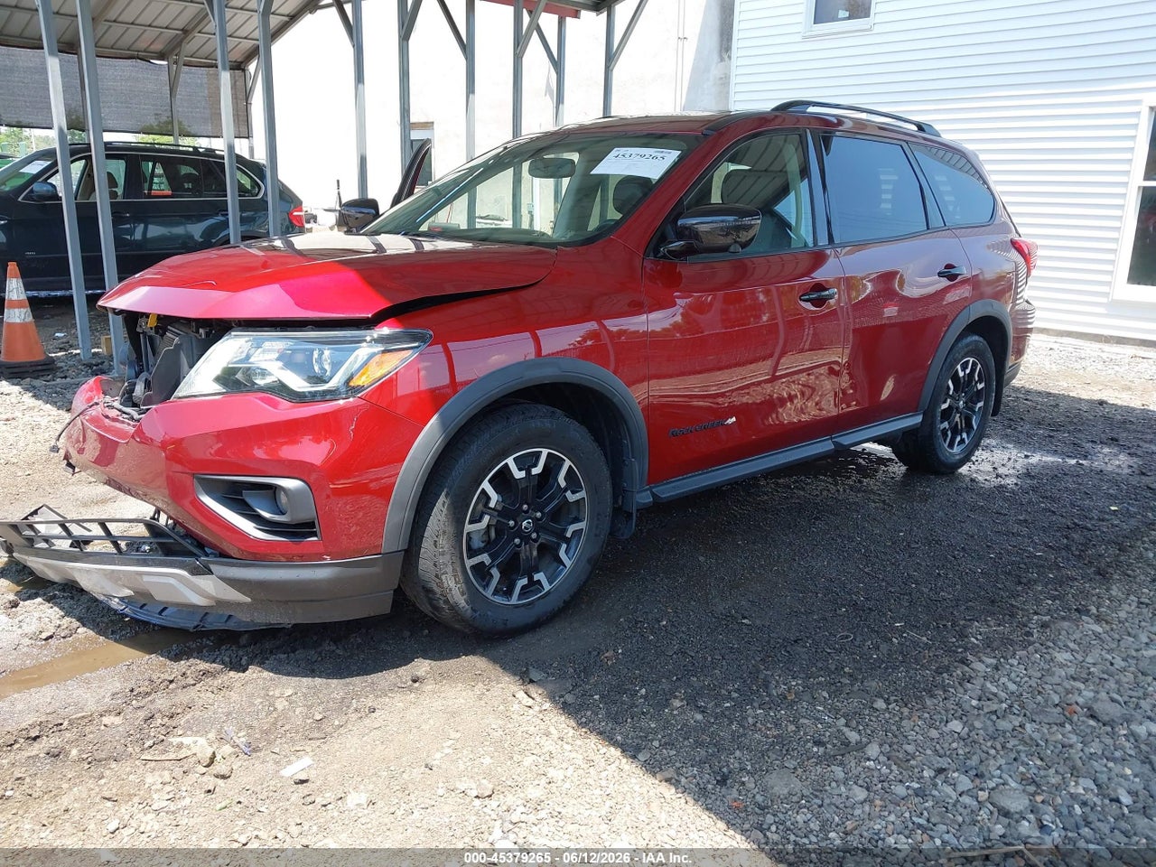 2019 NISSAN PATHFINDER SL thumbnail 3