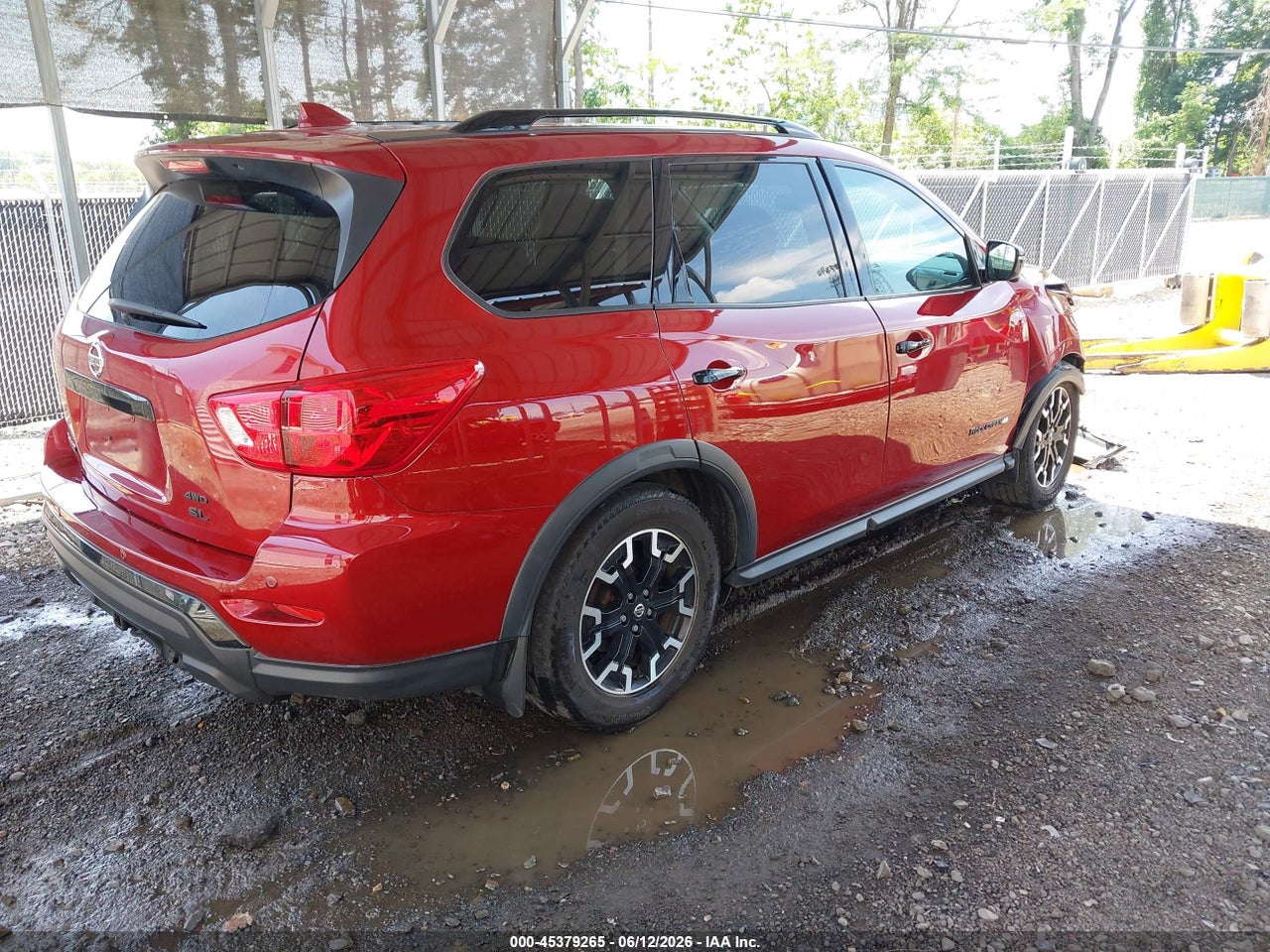 2019 NISSAN PATHFINDER SL thumbnail 5